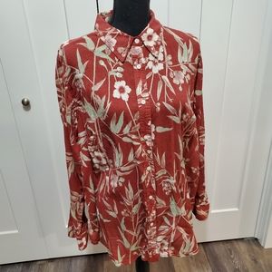 Long sleeved dress shirt.